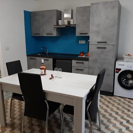 Apartament Bene Ennidhos House - Centro Storico