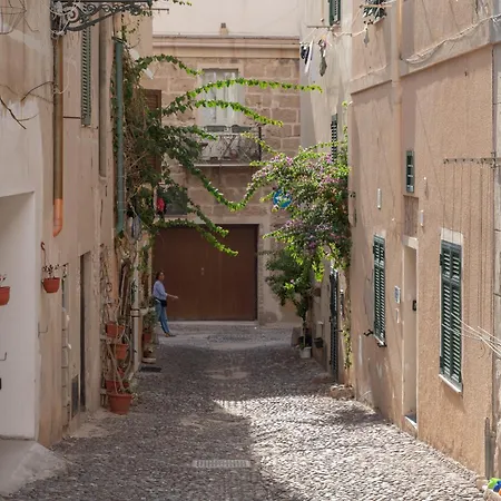 Bene Ennidhos House - Centro Storico * Αλγκέρο