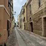 Bene Ennidhos House - Centro Storico Apartament *