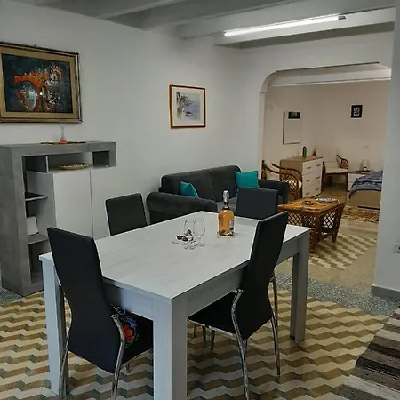 Bene Ennidhos House - Centro Storico *