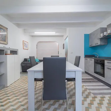 Bene Ennidhos House - Centro Storico