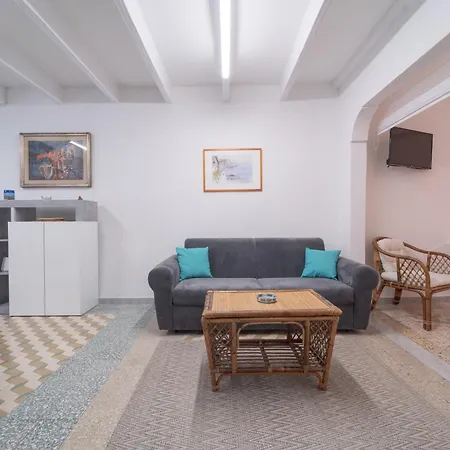 Bene Ennidhos House - Centro Storico Daire